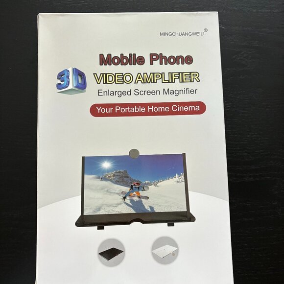 Mobile Phone Video Amplifier / Portable Home Cinema Enlarger Black New in Box - Picture 2 of 10